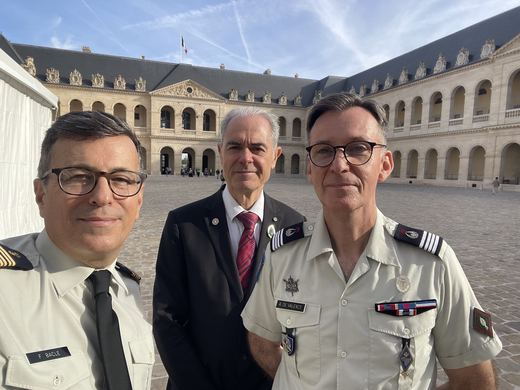 Salon du livre de l'armée de Terre, photo 5
